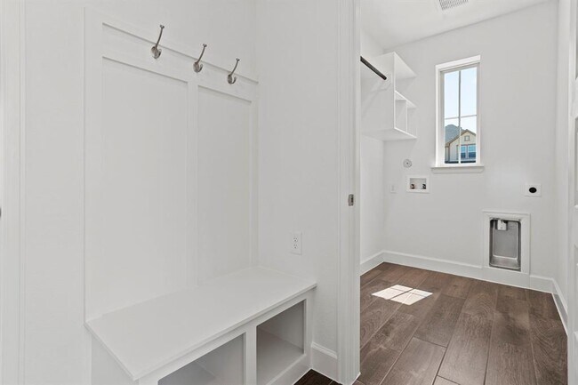 Building Photo - 16323 Rock Hollow Bend Ln