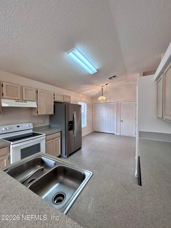 Building Photo - 4347 Amberbrook Ct