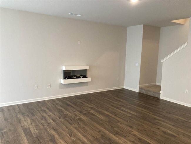 Building Photo - 28 Rustin Ridge