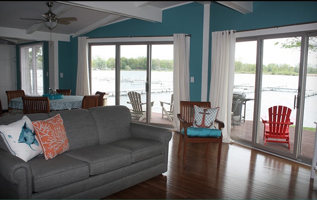 Primary Photo - Winter Getaway at Lake Wawasee - 3 Br Ranc...
