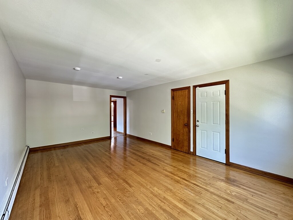 Building Photo - 312 23rd Ave