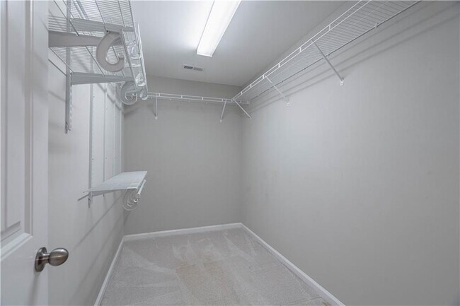 Building Photo - 416 Montclair Ct