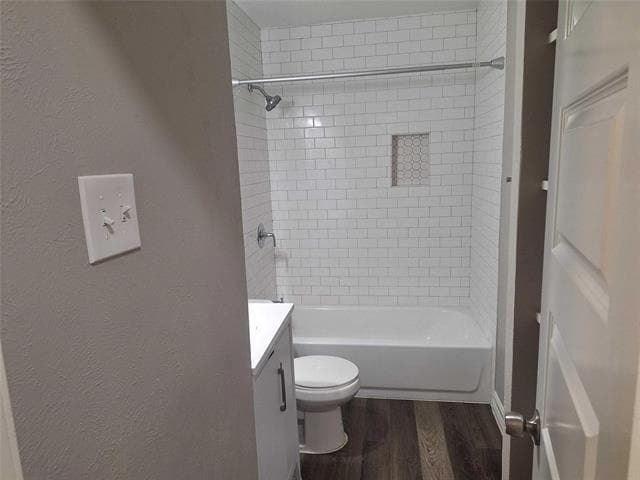 Building Photo - 6417 Dream Ln