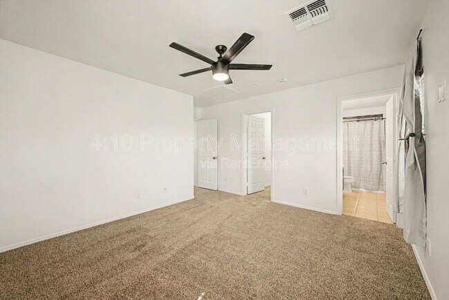 Building Photo - 6355 W Sophie Ln