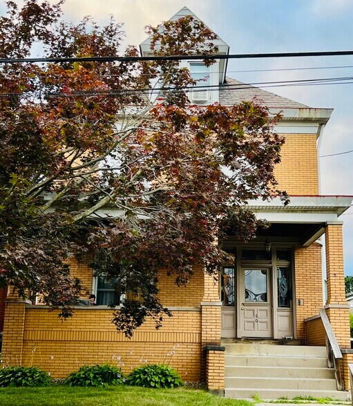 Building Photo - 40 Chalfonte Ave
