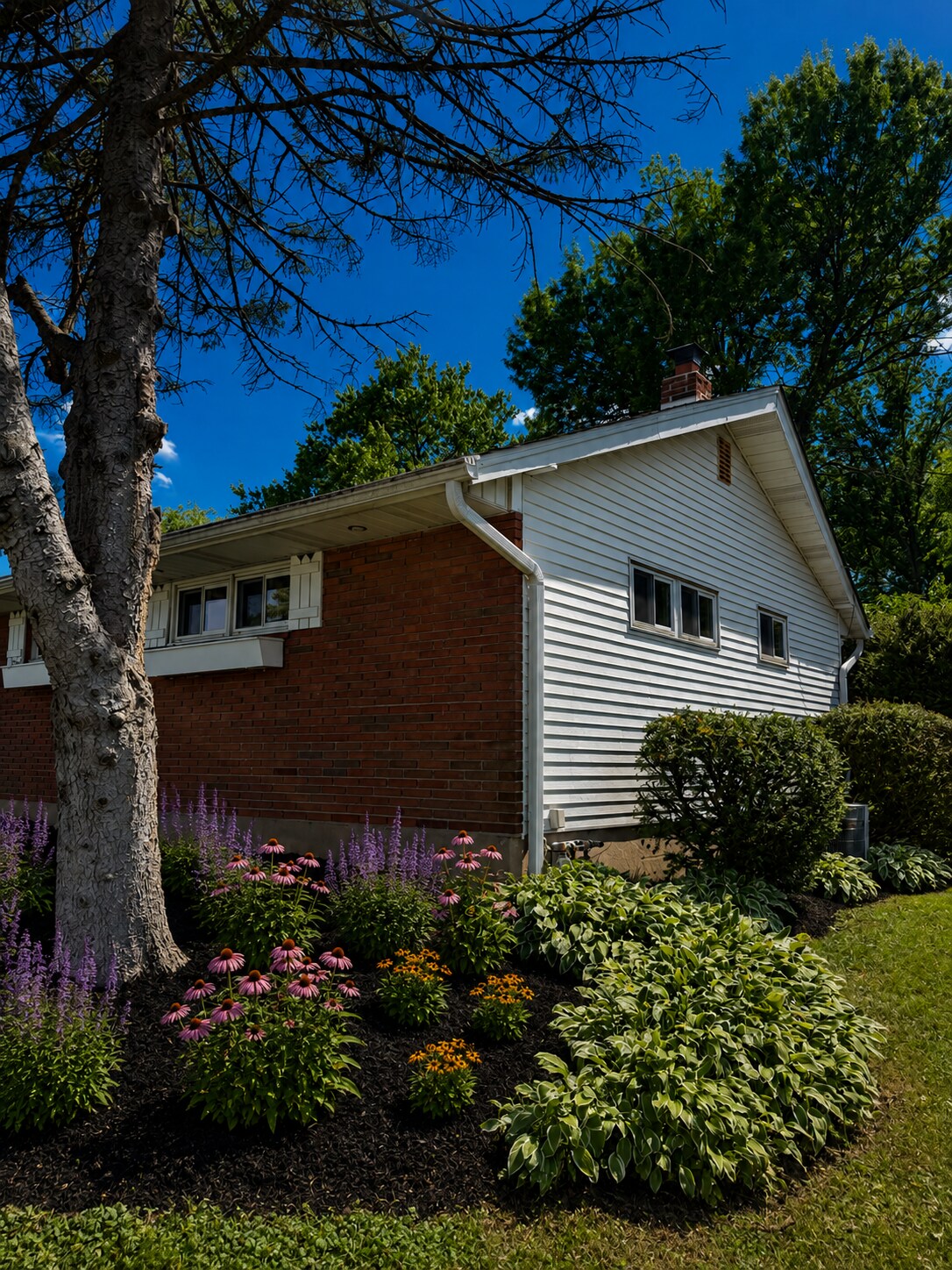 Building Photo - 40 Tally Ho Dr