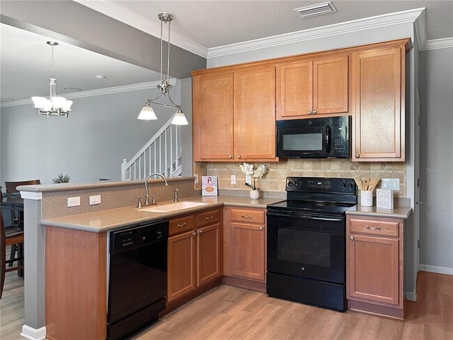 Building Photo - 10235 Red Currant Ct