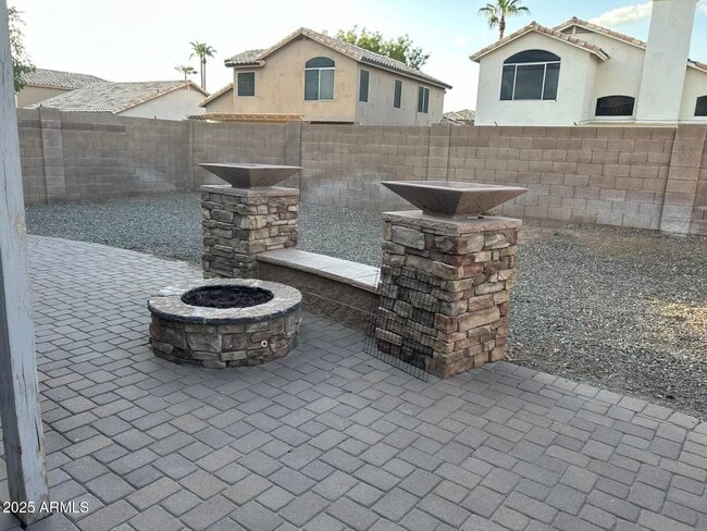 Building Photo - 7374 W Los Gatos Dr