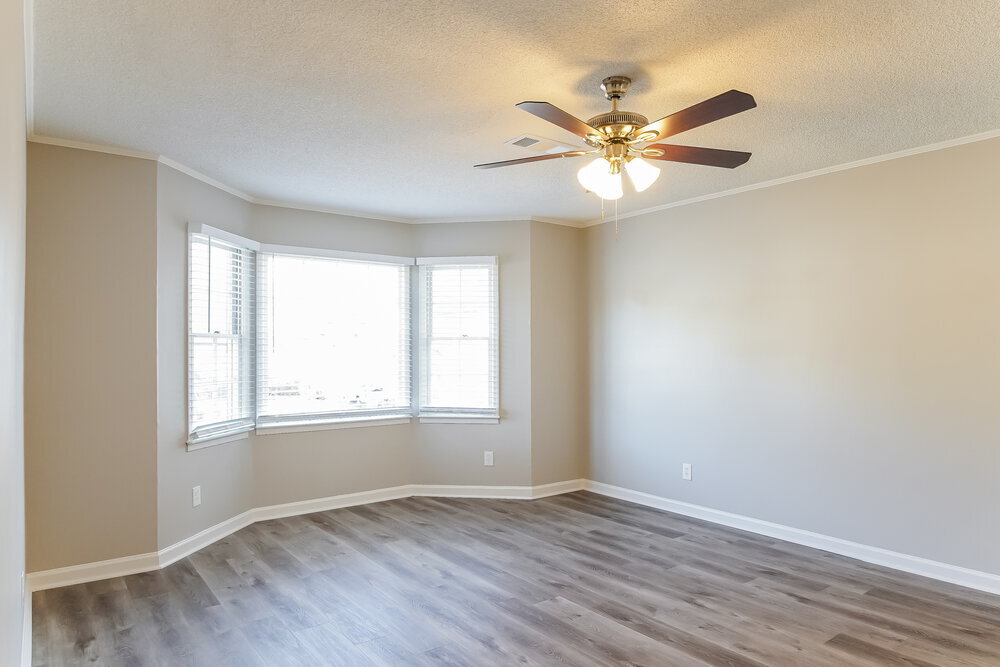 Building Photo - 2981 Sutton Dr SW