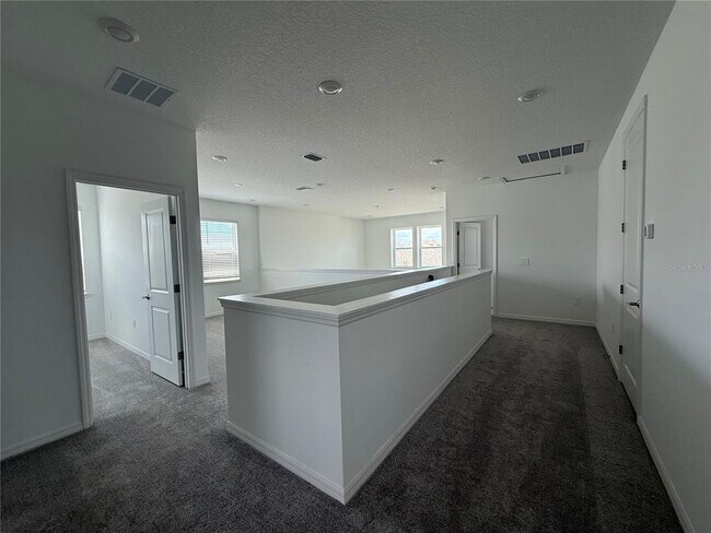 Building Photo - 5262 Kildare Pl