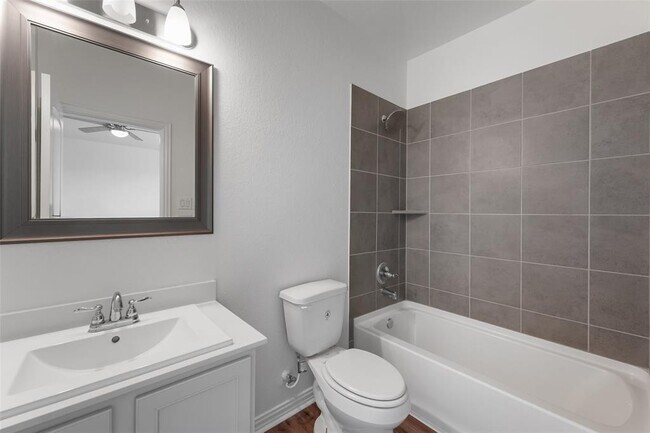 Building Photo - 10091 Black Maple Dr