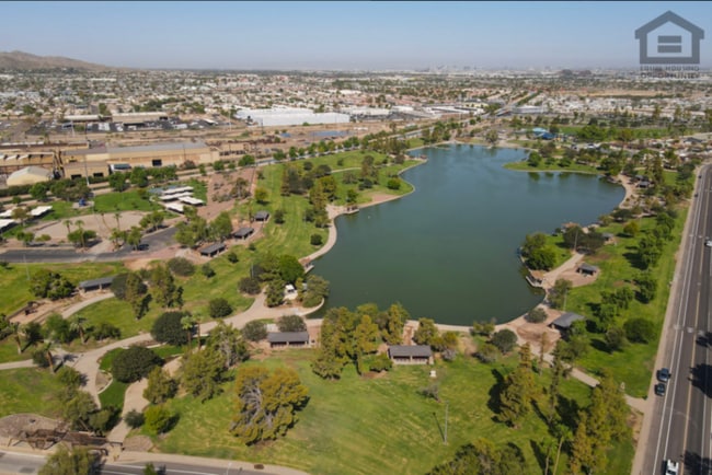 Building Photo - 3Bed/2Bath House at Baseline Rd/Rural Rd! Ready for Immediate Move-In! – NO HOA!