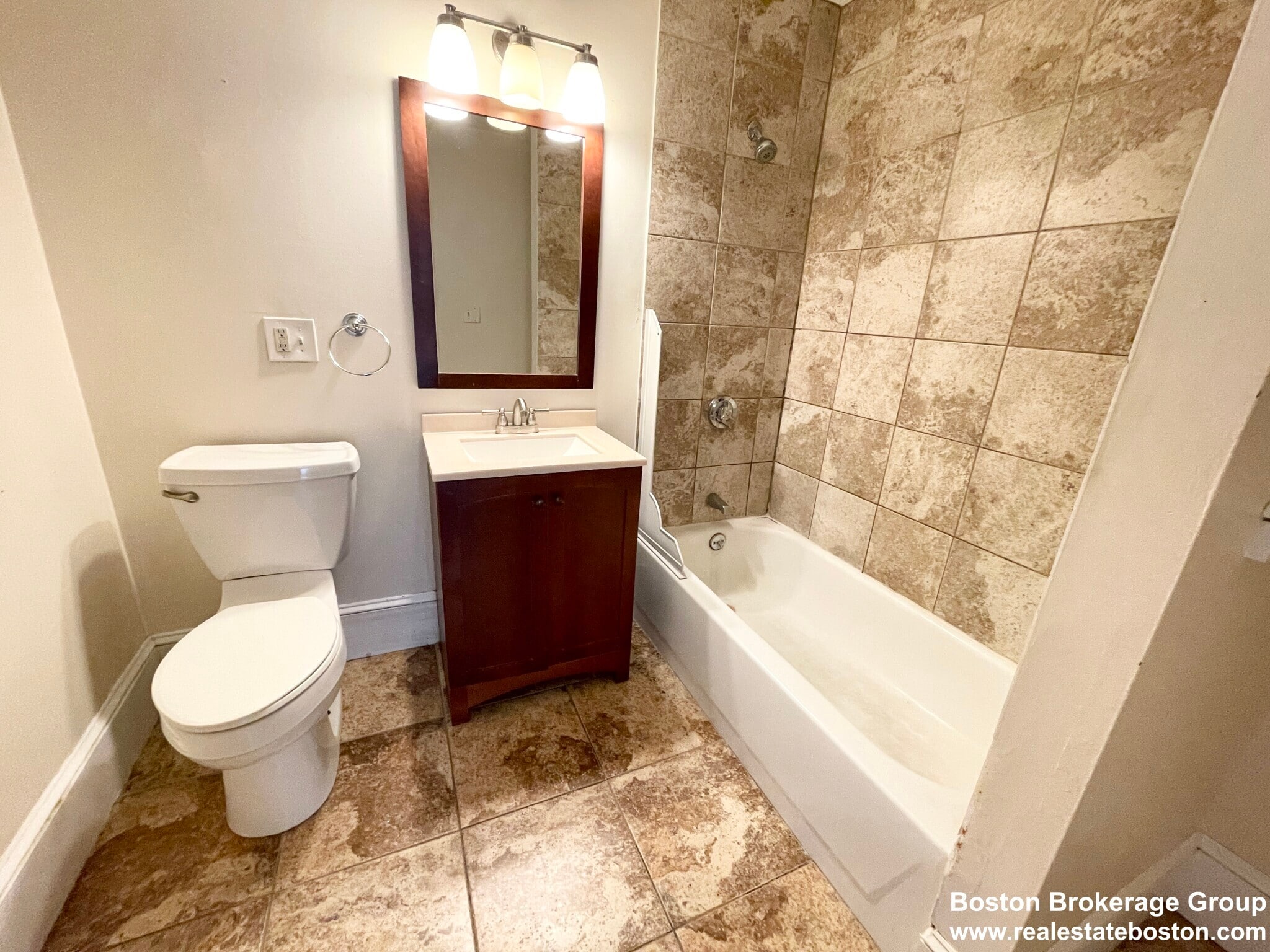 Building Photo - 76 Saint Stephen St