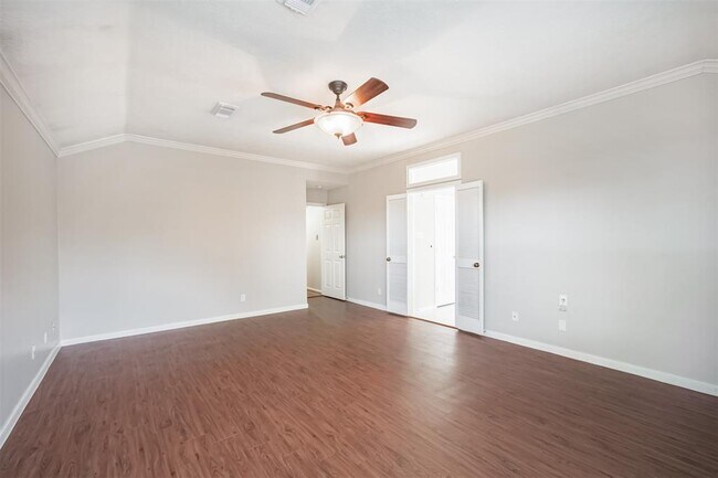 Building Photo - 7343 Hazel Cove Dr