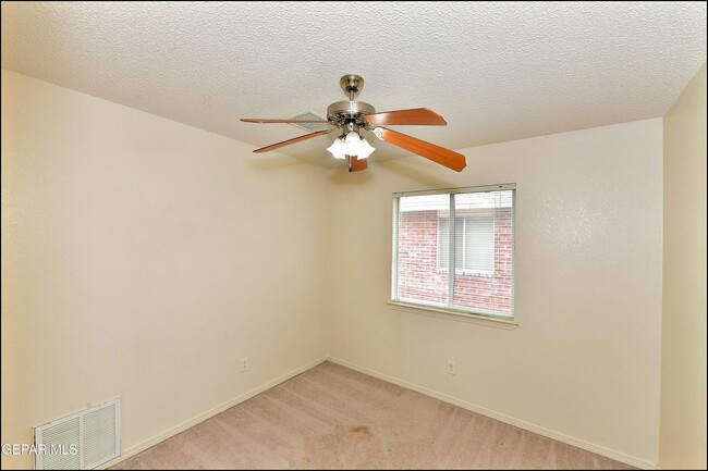 Building Photo - 2317 Joshua Louis Dr