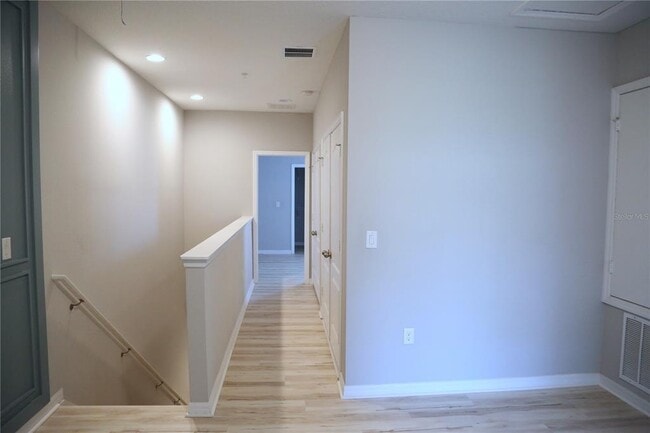 Building Photo - 229 Rustic Loop