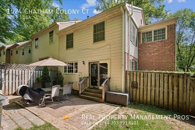 Building Photo - 1524 Chatham Colony Ct