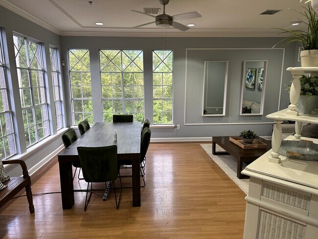 Building Photo - 13012 Arbor Isle Dr