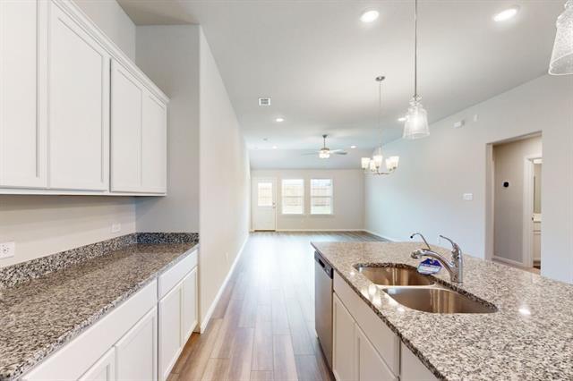 Building Photo - 1817 Grassland Dr
