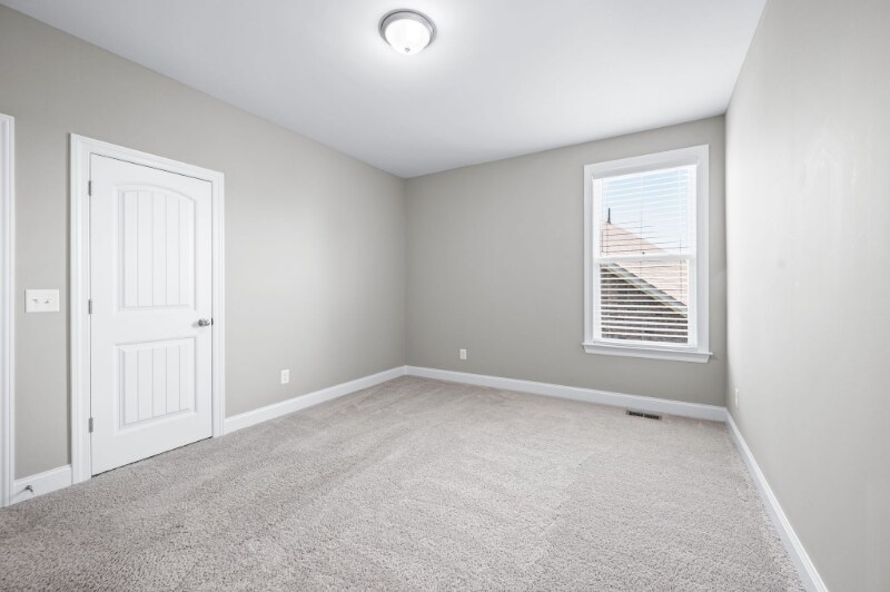 Building Photo - 1613 Lampwick Ct