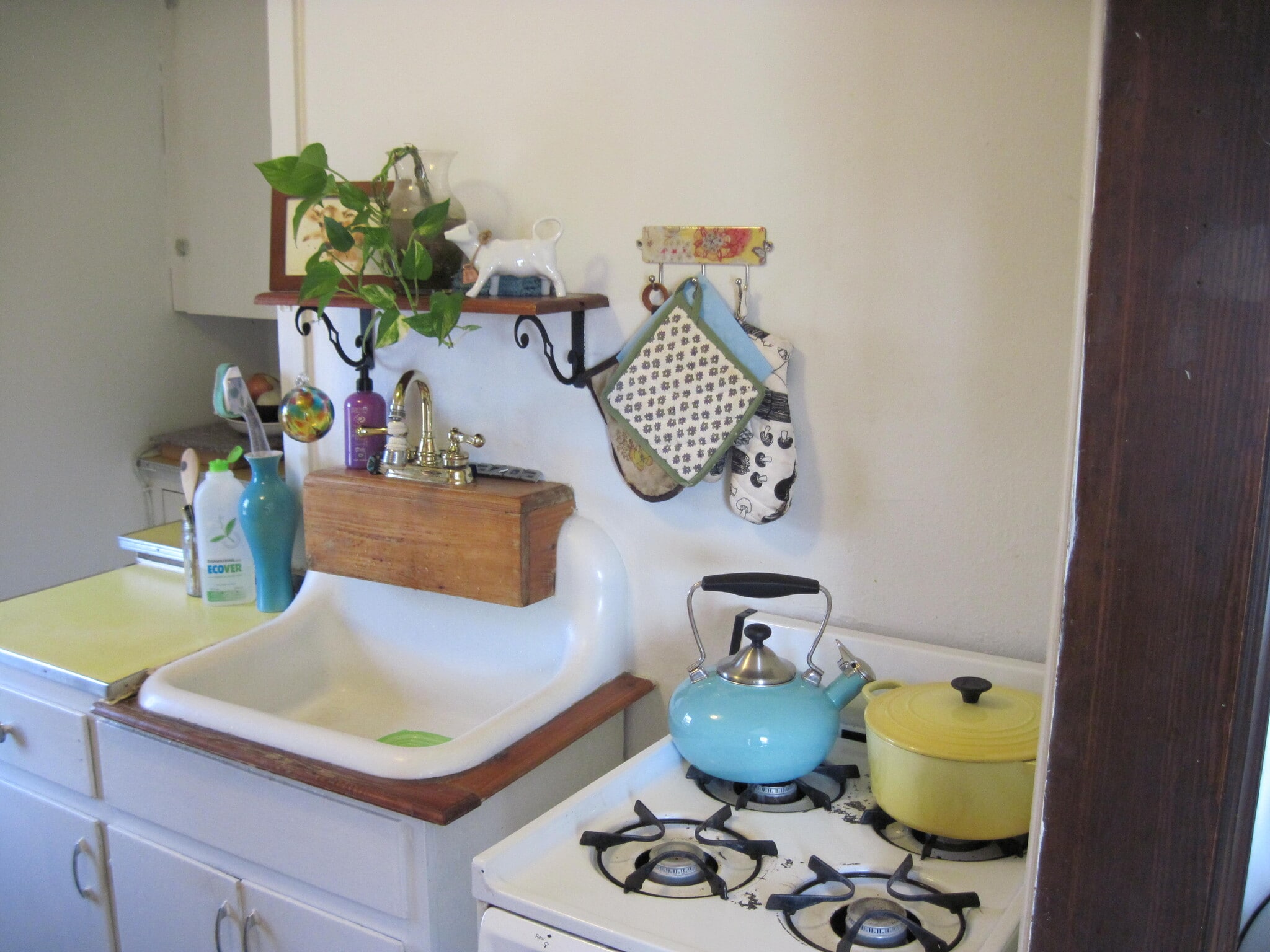 Building Photo - 3226 Milwaukee St