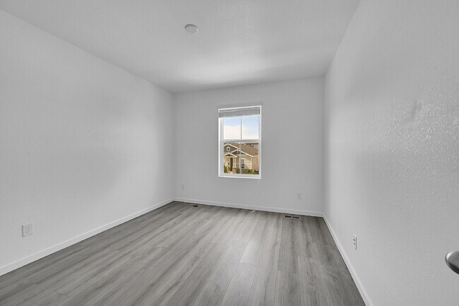 Building Photo - $3,125.00 - 4 Bedroom, 3.5 Bathroom, Singl...