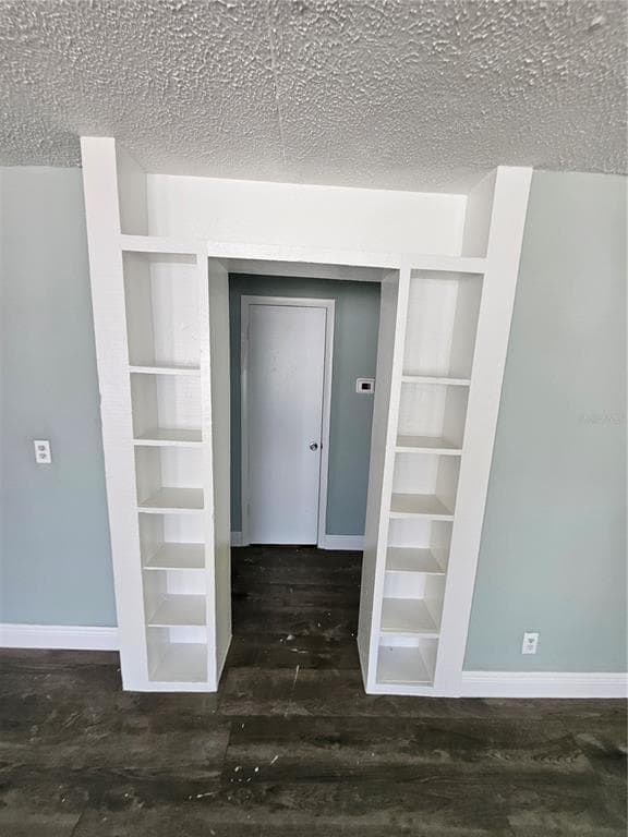 Building Photo - 8305 N 13th St