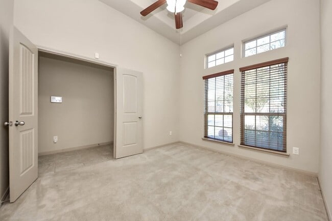 Building Photo - 3223 Aegean Dr
