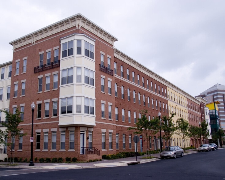 Primary Photo - The Clarendon