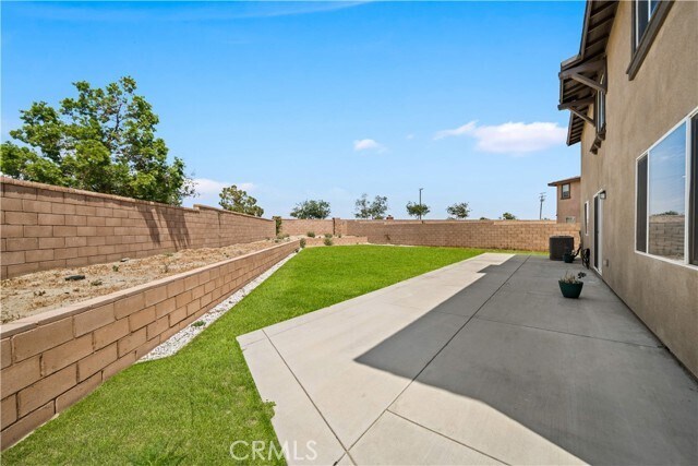 Building Photo - 3497 E Garrick St
