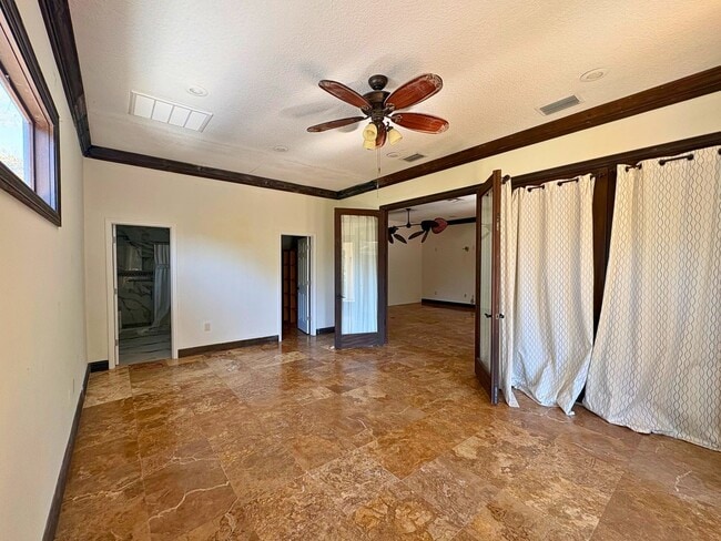 Building Photo - Mediterranean-Style Waterfront Home on Lake Tarpon- 3bed|2bath