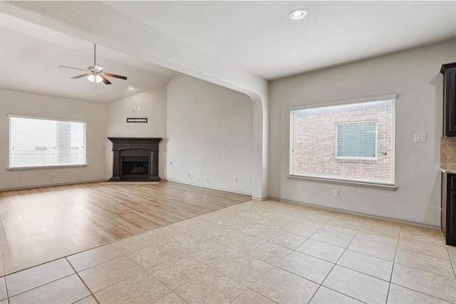 Building Photo - 15628 Carlton Oaks Dr