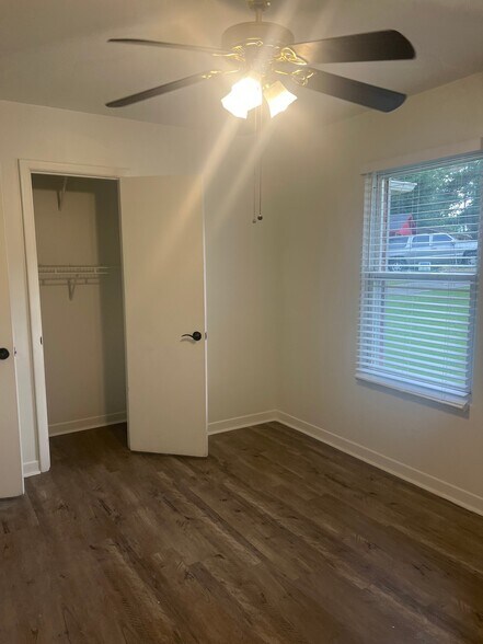 Building Photo - 2530 Gerbing Rd