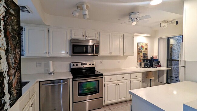 Building Photo - 5124 N 31st Pl