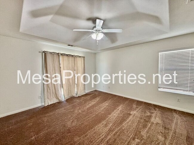 Building Photo - 15976 Elkins St