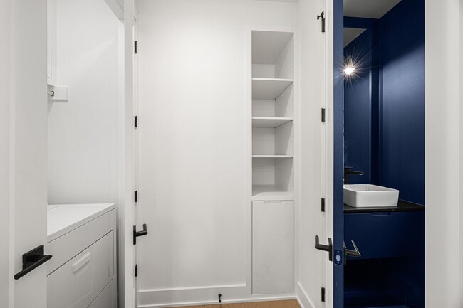 Building Photo - 1312 Heslep St