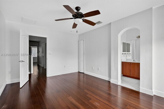 Building Photo - 12989 SW 30th Ct