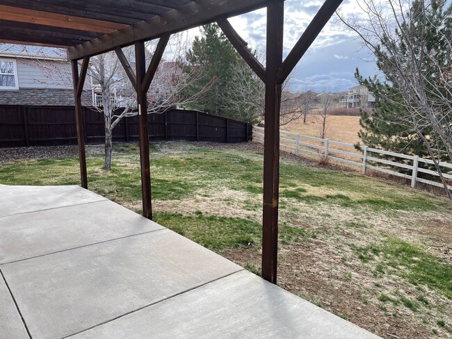 Building Photo - Conservatory 4 Bedroom Home (Available Imm...