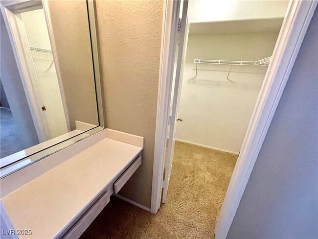 Building Photo - 8457 Pacific Fountain Ave