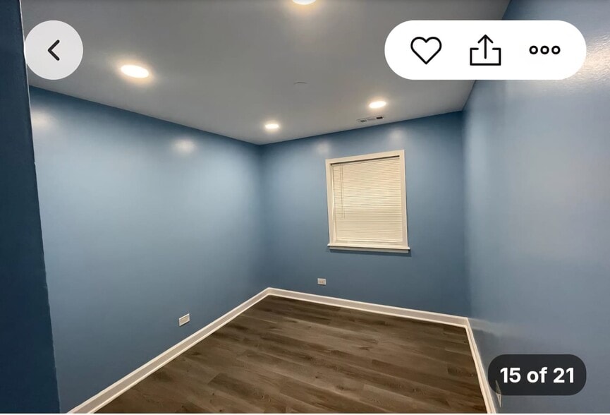 Bedroom - 5911 S Indiana Ave