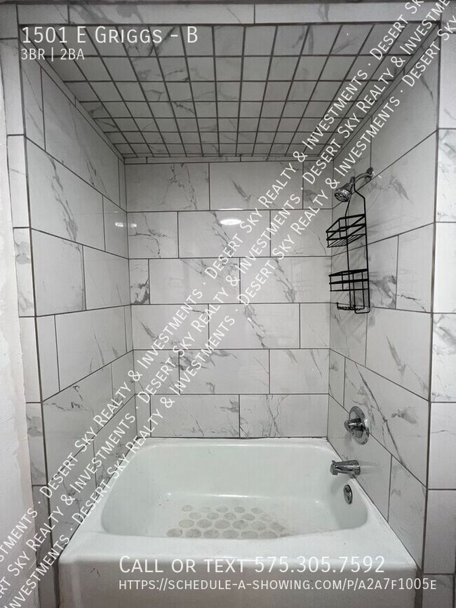 Building Photo - 1501 E Griggs-B