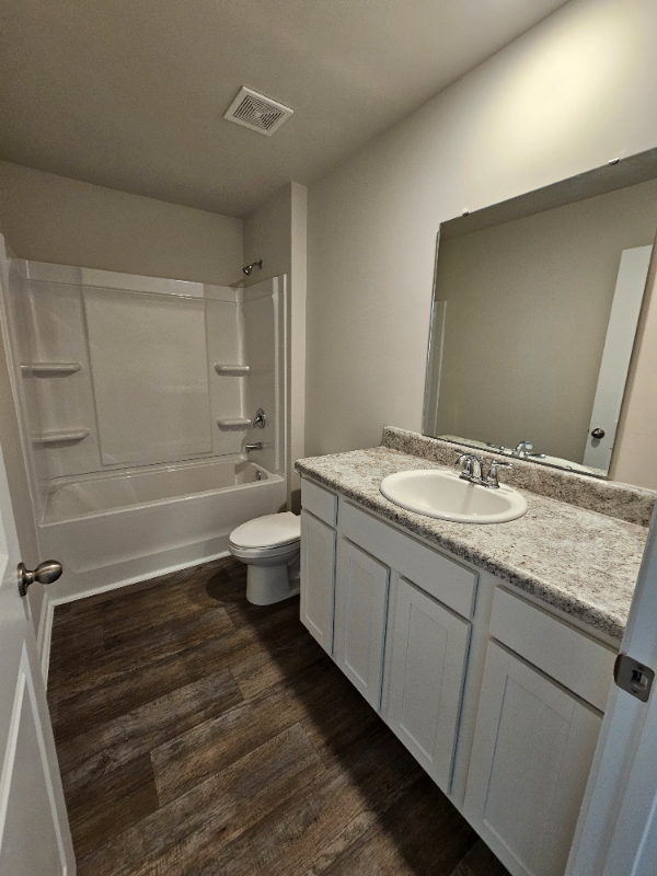 Building Photo - 374 Jeff Waters Cir
