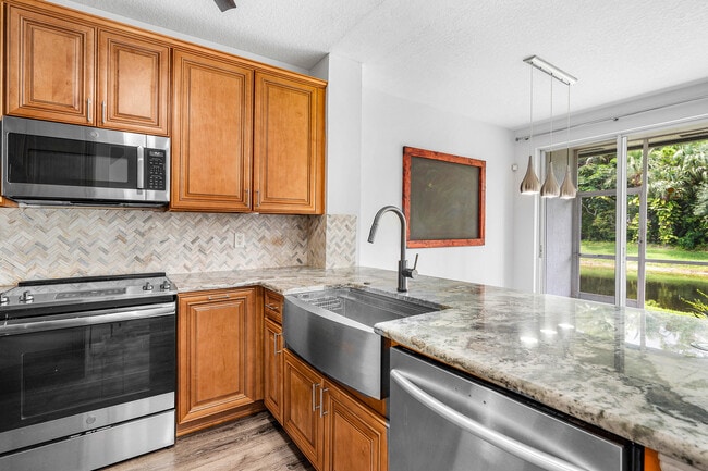 Building Photo - 152 Coconut Key Ln