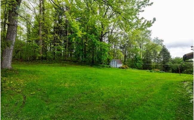 Building Photo - 120 Donovan Dr