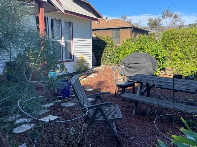 Building Photo - 4215 Mildred Ave