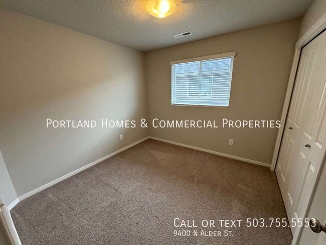 Building Photo - 9400 N Alder St