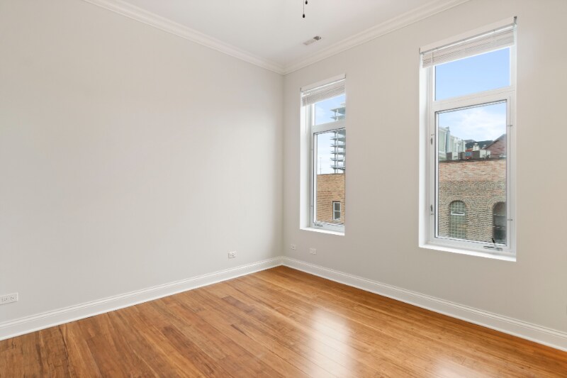 Building Photo - 1050 S Aberdeen St