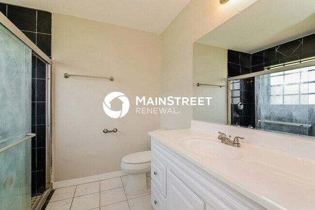 Building Photo - 3 Bedroom Pet-Friendly Home in North Port, FL with Main Street Renewal