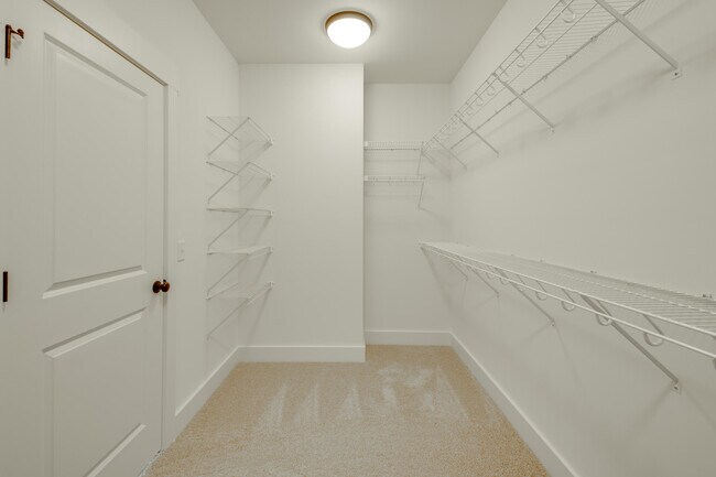 Building Photo - 9690 Dutton Ln