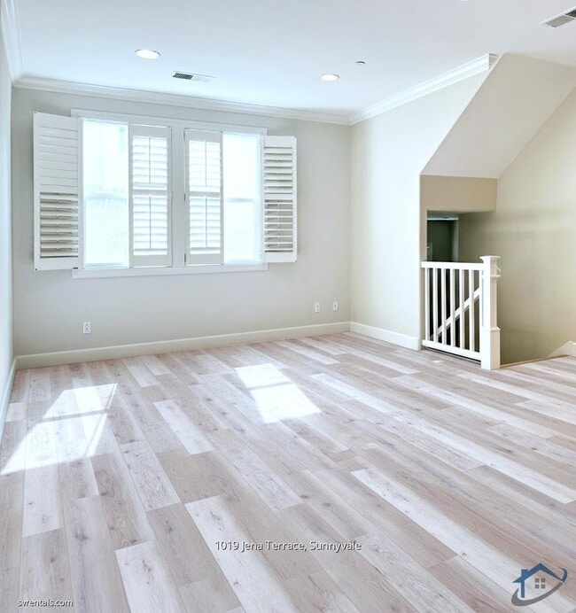 Building Photo - 1019 Jena Terrace